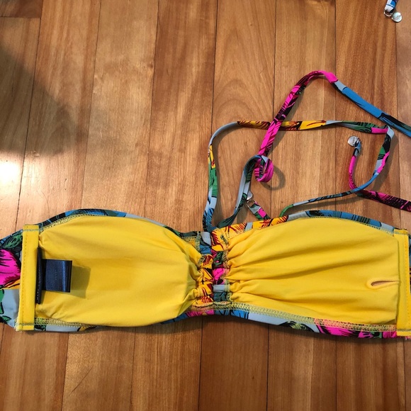 Marc by marc jacobs tie back halter neck bikini top size XS in havana floral - Picture 6 of 9